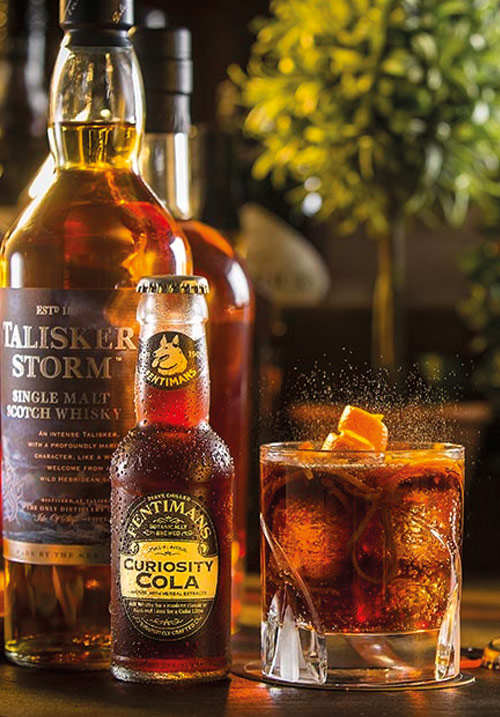 Whisky Cola Cocktail